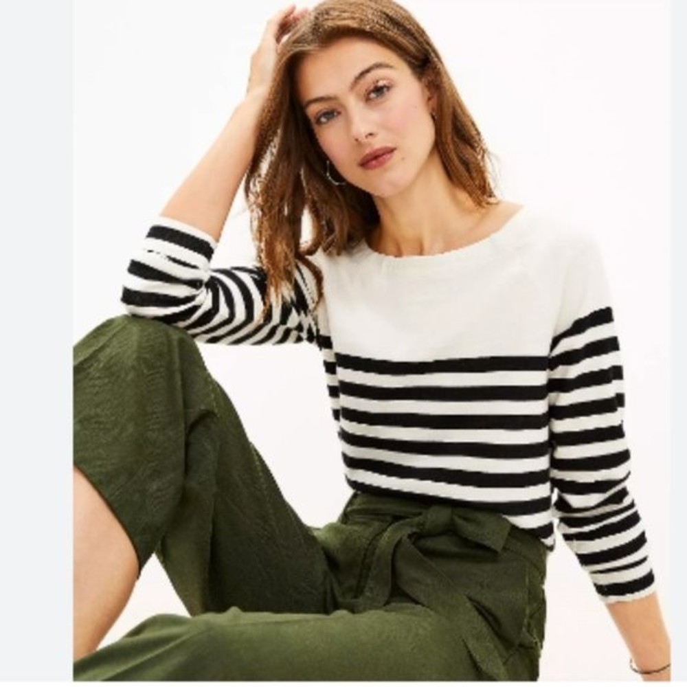 LOFT Black & White Striped Long Sleeve T-Shirt, Size MEDIUM